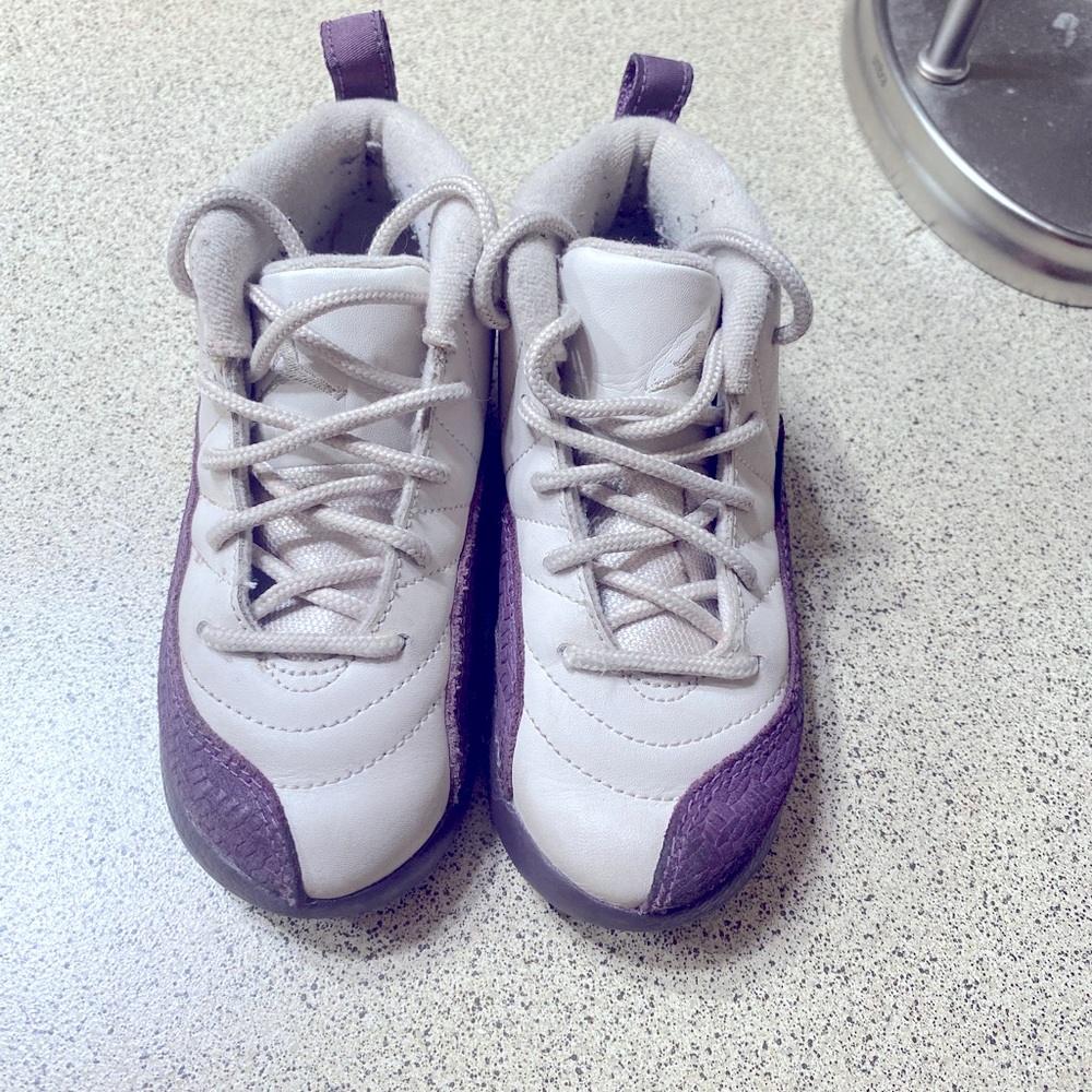 Cute girls Jordan 12s